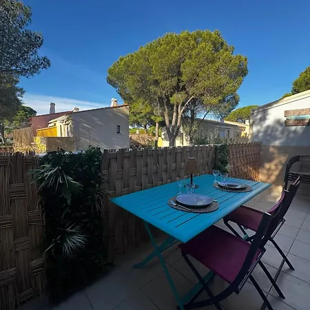 28 M² Piscine Agde
