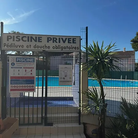 28 M² Piscine Apartament